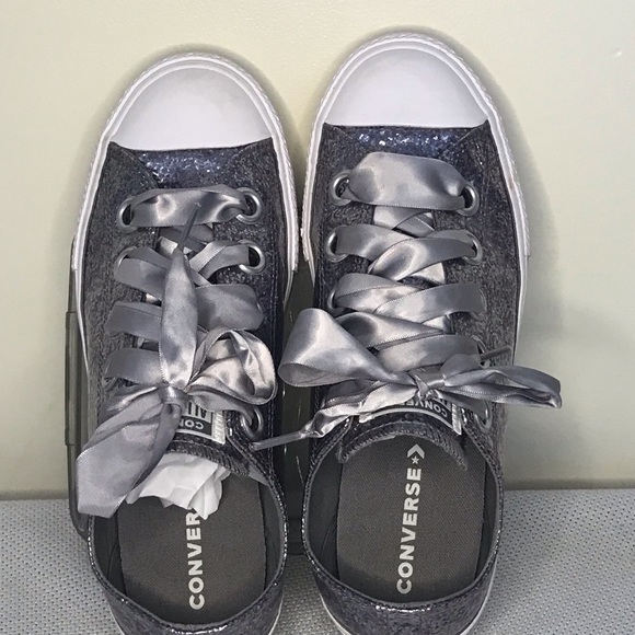Sparkly Converse - Picture 2 of 6